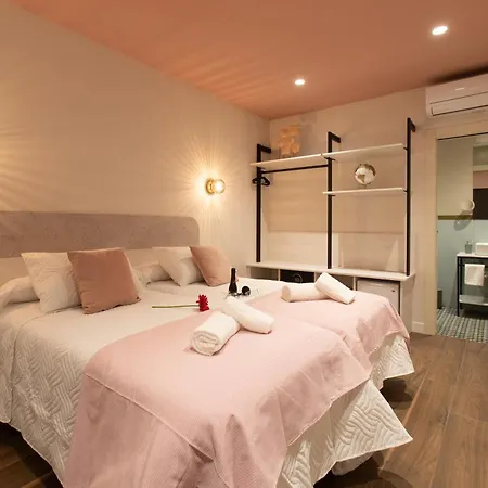 Boutique Playa Burriana Nerja